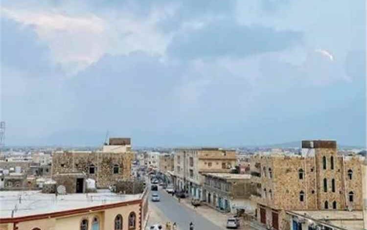 المشهد اليمني - إطلاق نار وتحركات أمنية بمحيط شركة مقاولات في سقطرى