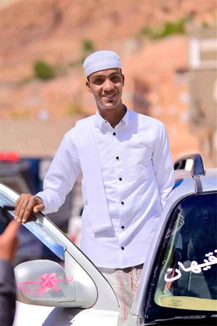 المشهد اليمني - إعلامي يمني يلفظ أنفاسه الأخيرة في تريم بسبب المطر والتفاصيل تُدمي القلب