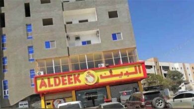 إغلاق مطعم «الديك» في إنماء يعيد أزمة الإيجارات إلى الواجهة.. من يحمي الاستثمارات في عدن؟