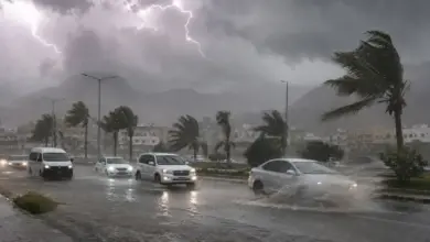 إنذار أحمر في جازان: أمطار غزيرة وسيول وبرد وانعدام الرؤية