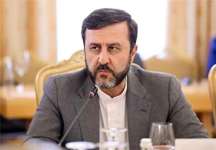 إيران تربط إعادة فتح مضيق هرمز بحسم وضع الحصار على اليمن