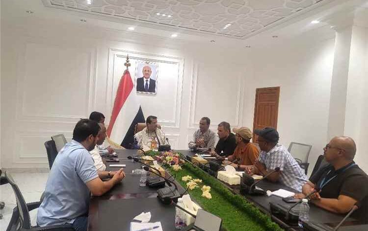 اجتماع تنسيقي في مأرب يناقش إعادة تنفيذ مشروع الاستهداف الغذائي بمديرية حريب