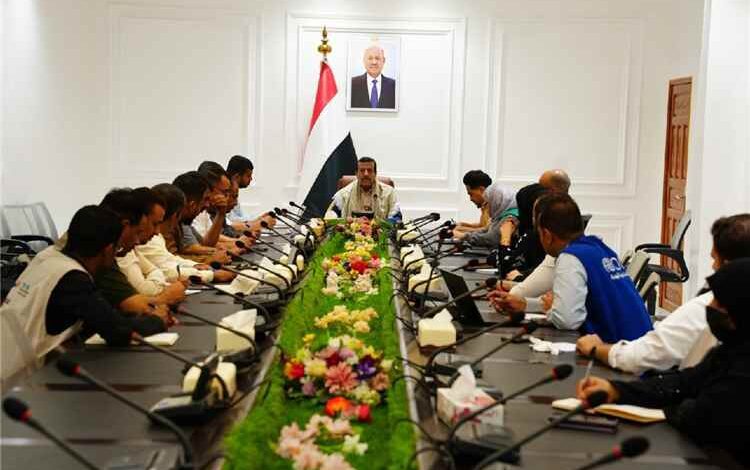 اجتماع في مأرب يقر اجراءات صحية لمواجهة تفشي الحصبة