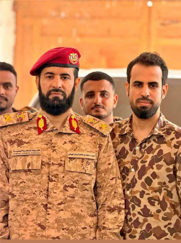 ارتياح واسع في أوساط منتسبي محور أبين بعد صرف المرتبات كاملة دون أي خصومات