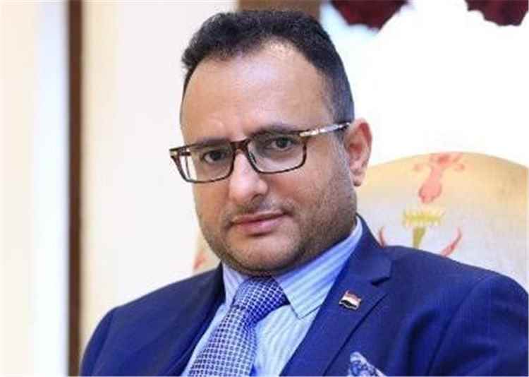 الأحمدي: الحوثي لا يحتفل بالمولد النبوي.. بل يحوّل المناسبة إلى بورصة للجبايات وتمويل مشروعه