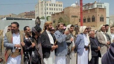 الأدريسي.. مستثمر يمني يقع ضحية قيادات حوثية نافذة وسط اتهامات متبادلة داخل الجماعة