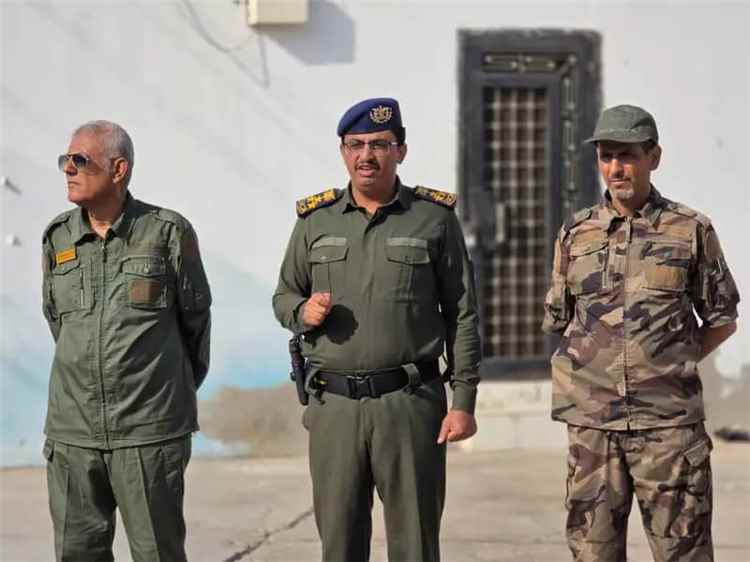 الإدارة العامة للتوجيه المعنوي بوزارة الداخلية تواصل برامجها التوعوية لمنتسبي أمن عدن