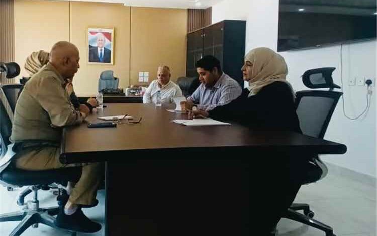 الإدارة العامة للمرأة تبحث مع وزير المياه والبيئة تعزيز مشاركة المرأة في إدارة الموارد المائية والبيئية