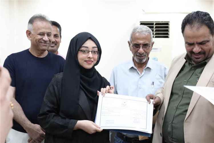الجاوي والجريري يختتمان دورة تدريبية ويدشنان أخرى في مجالات التسويق والسلامة المهنية