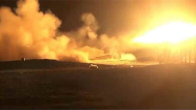 المشهد اليمني - الحديدة.. جثث لعناصر حوثية تتناثر بين مزارع النخيل عقب قصف مكثف للقوات الحكومية
