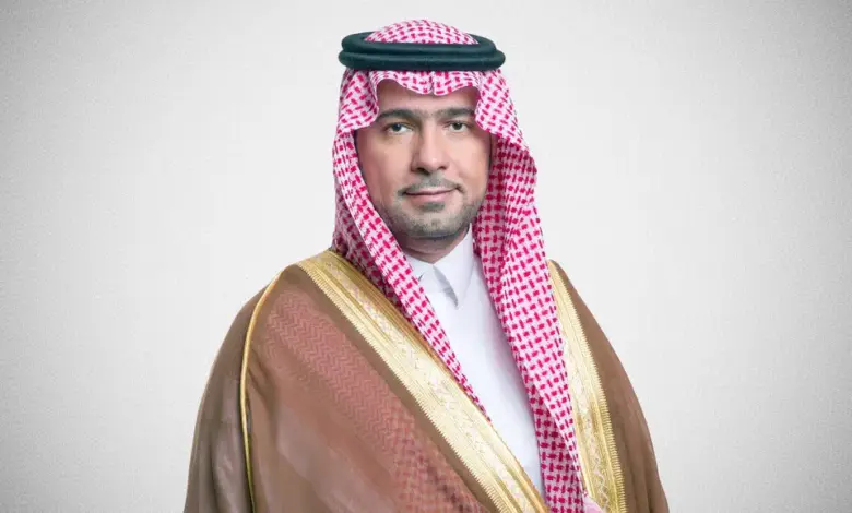 الحقيل يرفع الشكر للقيادة بمناسبة الموافقة على تعديل تطوير أراضي برامج الدعم السكني