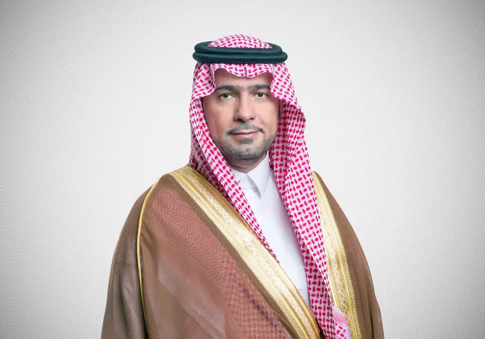 الحقيل يرفع الشكر للقيادة بمناسبة الموافقة على تعديل تطوير أراضي برامج الدعم السكني