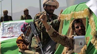 الحوثيون يشيّعون 3 من عناصرهم بينهم قيادي برتبة لواء