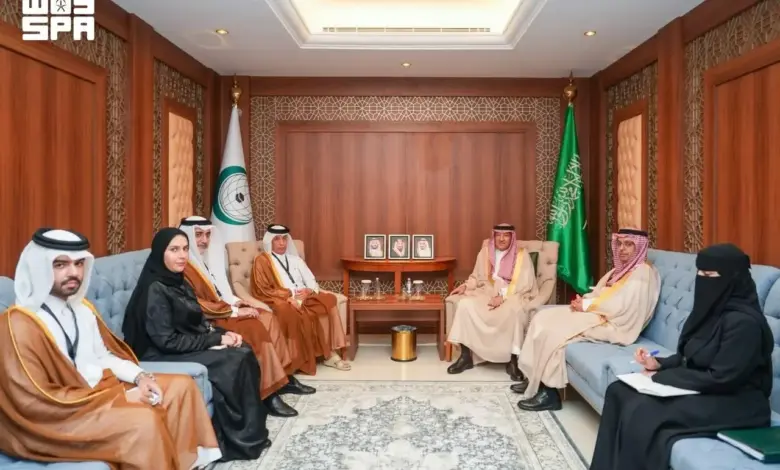 "الخريجي" يعقد لقاءات ثنائية مع وزراء قطر والسودان وفلسطين على هامش اجتماع التعاون الإسلامي في جدة