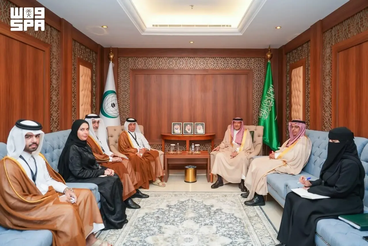 "الخريجي" يعقد لقاءات ثنائية مع وزراء قطر والسودان وفلسطين على هامش اجتماع التعاون الإسلامي في جدة