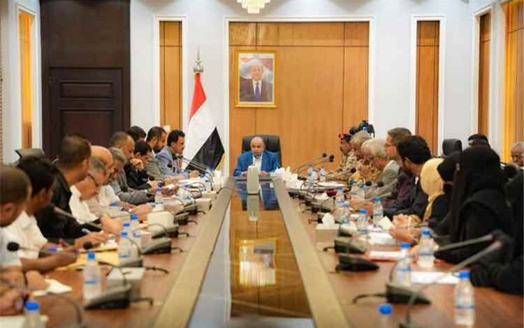 الخنبشي يترأس الاجتماع الاعتيادي السادس للمكتب التنفيذي بساحل حضرموت ويؤكد أهمية تعزيز الجاهزية وتحمل المسؤولية