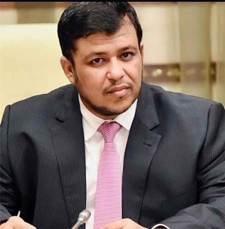 الدكتور عبدالله العليمي: أولويات مجلس القيادة حشد الإمكانات والجهود لمواجهة المليشيات واستعادة مؤسسات الدولة