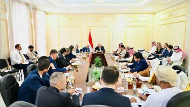 العليمي يصعّد اللهجة: «مرحلة الاعتداء بلا كلفة انتهت».. ولن نسمح للحـ.ـوثي باحتكار قرار الحرب والسلام