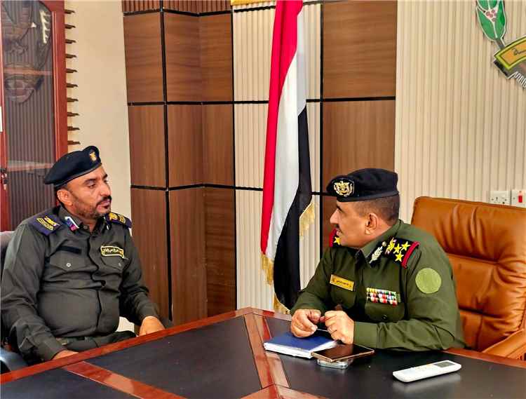 العميد النسي يناقش المستجدات الأمنية ورفع الجاهزية مع مدير شرطة جردان
