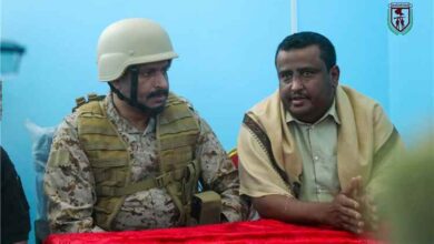 القائد العام لقوات دفاع شبوة يتفقد مستشفى واسط بمديرية مرخة السفلى ويقدم دعماً لتعزيز جاهزيته لخدمة جبهات القتال