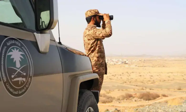 القبض على مواطن نقل مخالفين يمنيين لأمن الحدود في جازان