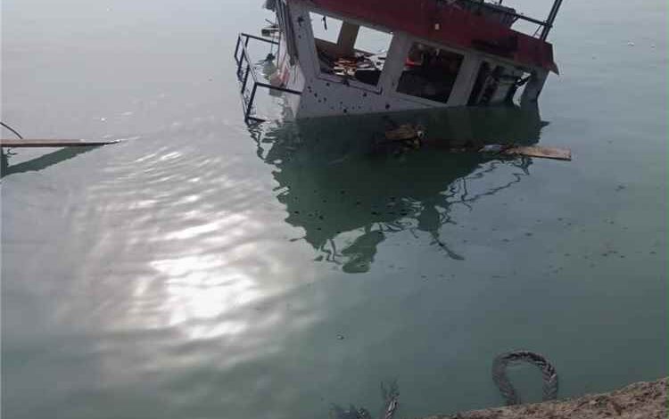 القصف الحوثي يفاقم معاناة المدنيين في المخا ومأرب وتعز ويهدد الأحياء والمنشآت الخدمية