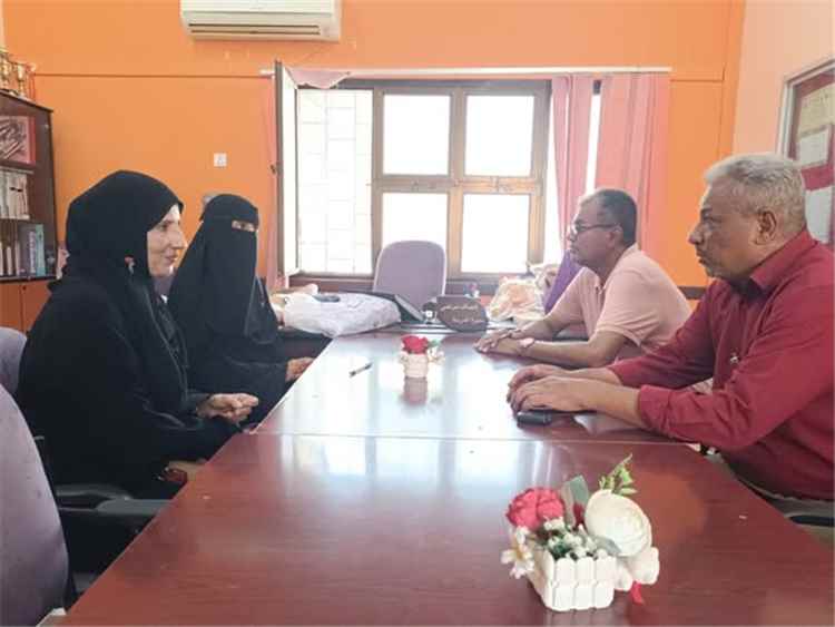 القلعة يواصل النزول الميداني لمتابعة جاهزية مدارس المعلا للعام الدراسي الجديد