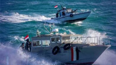 القوات البحرية تحبط عملية ارهابية حوثية لاستهداف سفينة نفطية في البحر الأحمر
