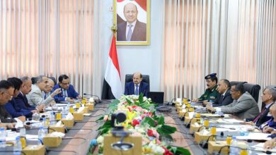 اللجنة العليا لمكافحة التهريب تستعرض عدد من المقترحات لتنفيذ موجهات رئيس مجلس القيادة الرئاسي
