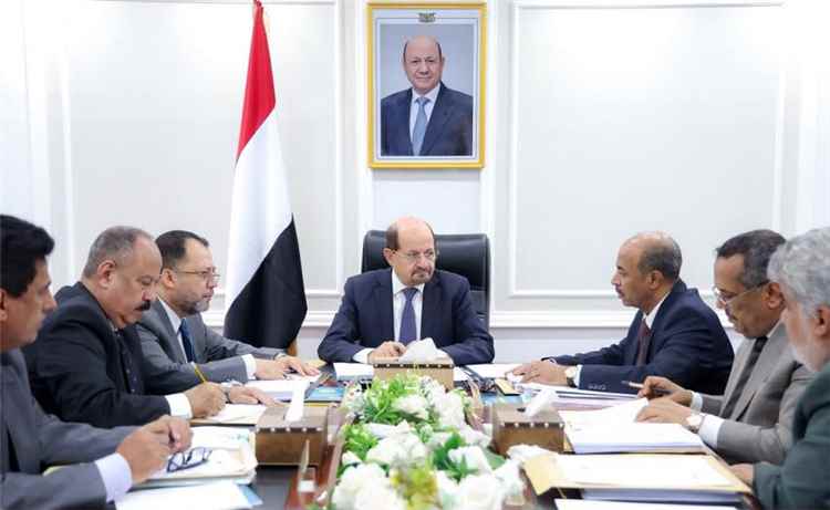المجلس الأعلى للطاقة برئاسة رئيس الوزراء يناقش تحسين خدمة الكهرباء والخطة الاستراتيجية لإصلاح القطاع