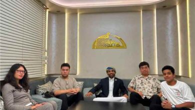 المدير التنفيذي للمركز الثقافي اليمني البلجيكي يستقبل دارسين صينيين لبحث التعاون الثقافي
