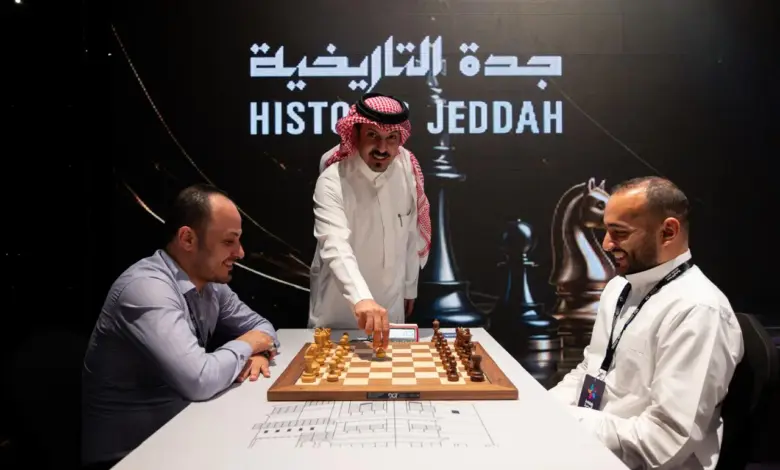 المسعودي يُطلق منافسات بطولة موسم جدة للشطرنج من قلب جدة التاريخية