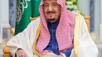 الملك سلمان يوافق على منح ميدالية الاستحقاق لـ25 متبرعاً بالدم 50 مرة