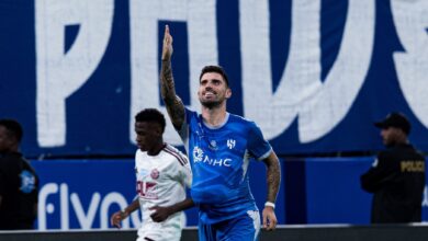 الهلال يضرب الفيصلي برباعية.. نيفيز يتوهج والزعيم يحسم المواجهة 4-2
