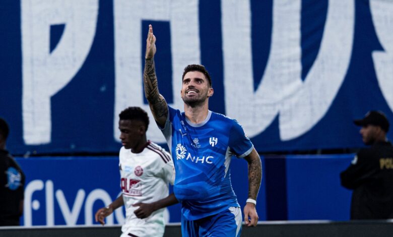 الهلال يضرب الفيصلي برباعية.. نيفيز يتوهج والزعيم يحسم المواجهة 4-2