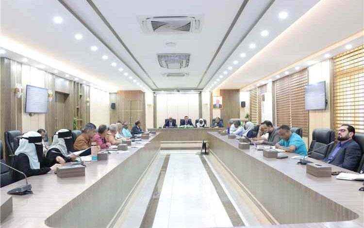 الوزير السقطري يترأس اجتماعًا مع البنك الدولي والفاو وبرنامج الأغذية العالمي لمناقشة تحديث مشروع الأعمال الزراعية في اليمن