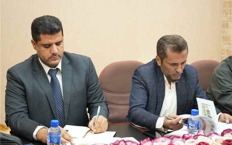 الوكيل الكثيري يشارك في اجتماع بعدن لمناقشة آليات تنفيذ المشروع الوطني للإسكان لذوي الدخل المحدود