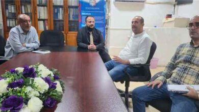 اليزيدي وباخبيرة يبحثان حلولاً فنية للمياه والصرف الصحي في المنصورة
