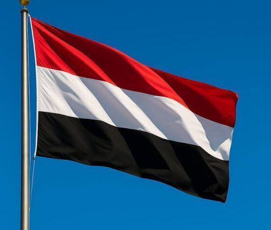 اليمن يرحب بإعلان ترامب بشأن غزة.. ويشيد بجهود عربية ويؤكد: السلام يبدأ بوقف الحرب وإقامة الدولة الفلسطينية