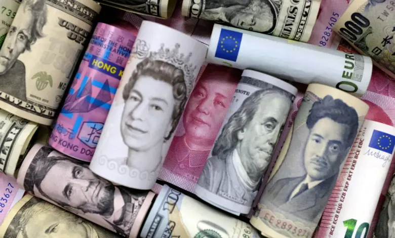 الين يقفز لأعلى مستوى في ثلاثة أشهر والدولار يستقر وسط ترقب الأسواق