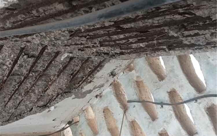 انهيار أجزاء من عمارة المعلمين بخور مكسر ودعوات عاجلة لإنقاذ ساكنيها