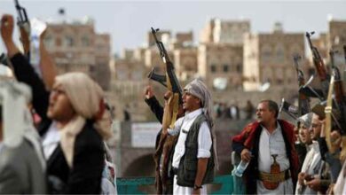 المشهد اليمني - انهيار داخلي وشيك.. ثلاثة تحولات صادمة تكشف تآكل مليشيا الحوثي من الداخل