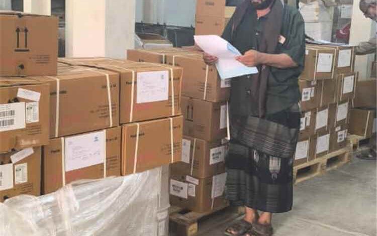بتوجيهات وزير الصحة.. الإمداد الدوائي يرفد عدداً من المحافظات والمرافق الصحية بالأدوية والمستلزمات الطبية