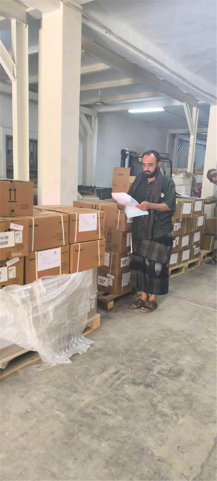 بتوجيهات وزير الصحة.. الإمداد الدوائي يرفد عدداً من المحافظات والمرافق الصحية بالأدوية والمستلزمات الطبية