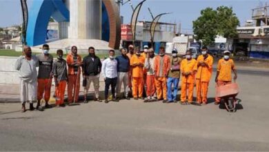 بتوجيهات ومتابعة مدير عام التواهي.. استمرار حملات النظافة ورفع المخلفات في شوارع وأحياء المديرية