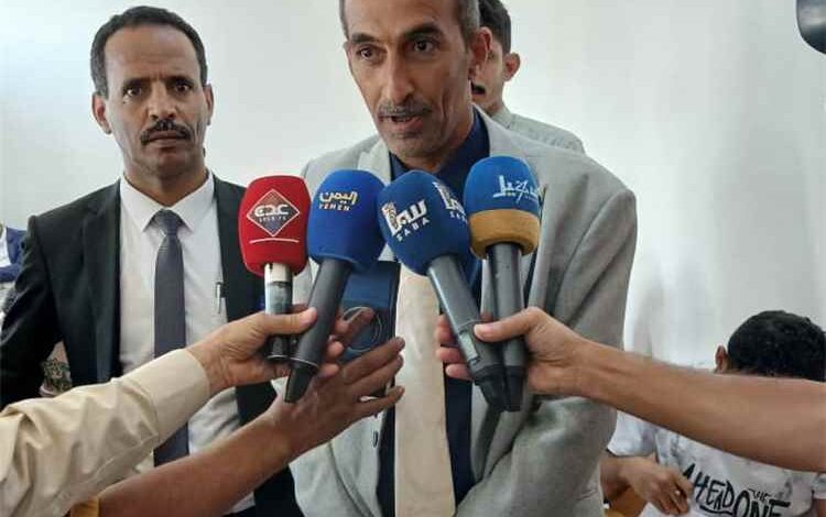 بحضور رسمي وإعلامي واسع.. تدشين الاختبارات الوزارية وتفقد سير العملية الاختبارية في محافظة مارب