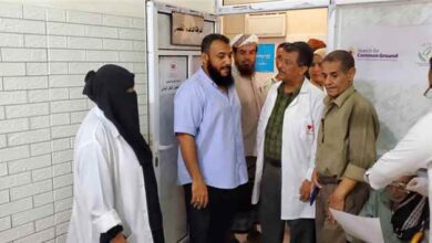 برعاية السلطة المحلية ومكتب الصحة بالعاصمة عدن .. تدشين مخيم طبي مجاني للعيون في مديرية التواهي