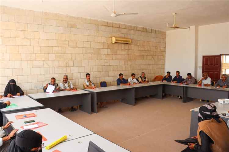 برعاية المحافظ بن الوزير.. تدشين دورة التخطيط الاستراتيجي بمشاركة 20 متدربًا