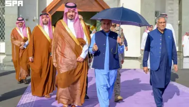 بعد توقيع «اتفاقية مكة» وأداء العمرة.. شهباز شريف يختتم زيارته للمملكة مغادراً من المدينة المنورة