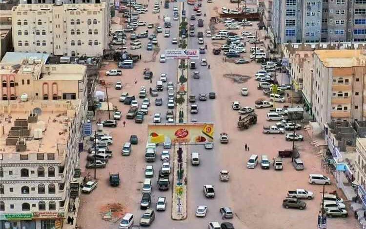 بقيادة الشيخين أحمد سكر وحسين البدوي.. تسليم المختطف «الدريبي» لمدير أمن شبوة ومساعٍ لإنهاء القضية بما يرضي الطرفين